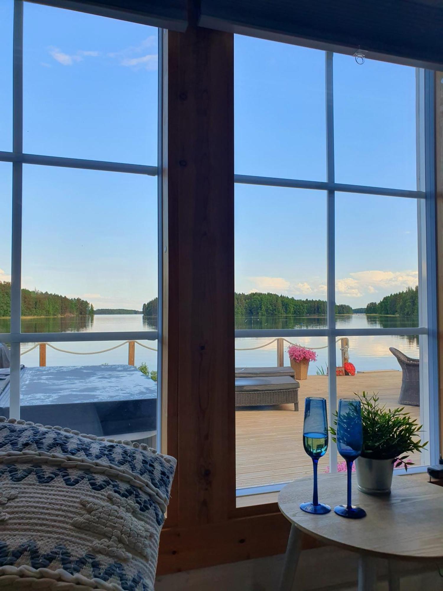 Stunning Log Cabin 45M2 On The Shore Of Kallavesi. Kuopio Exterior foto
